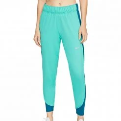 Nike Therma-FIT Essential Pant Women Hose